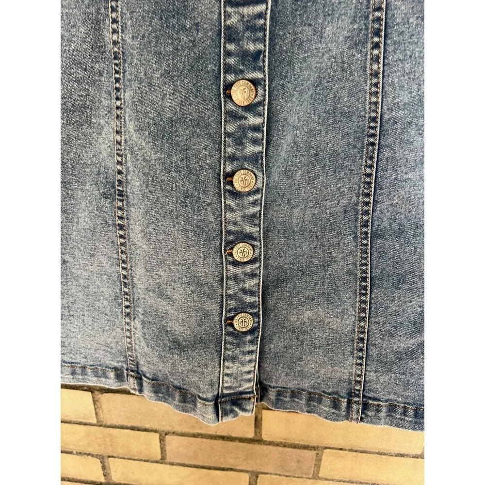 Frye Light Wash Denim Button Front V-Neck Mini Dress Size Small - Picture 3 of 5